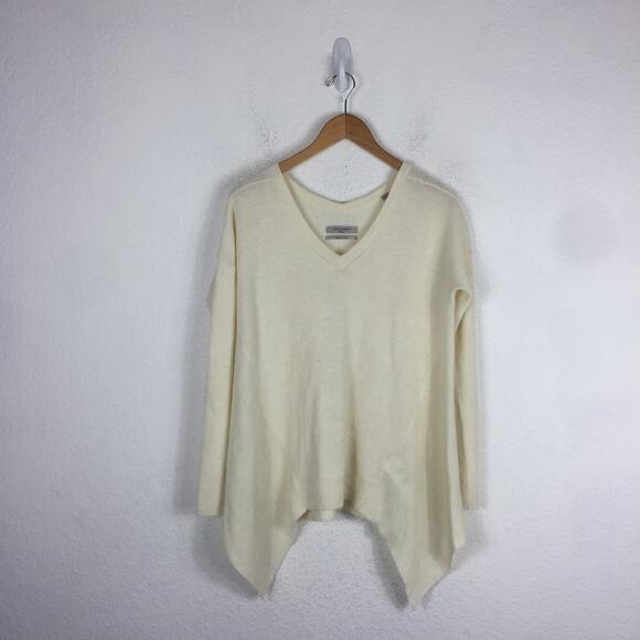 Allsaints Kelsey Cream V-neck Knit Top Lightweight Small Italian Yarn Minimalist - Picture 3 of 14